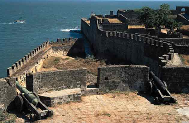 History of Diu